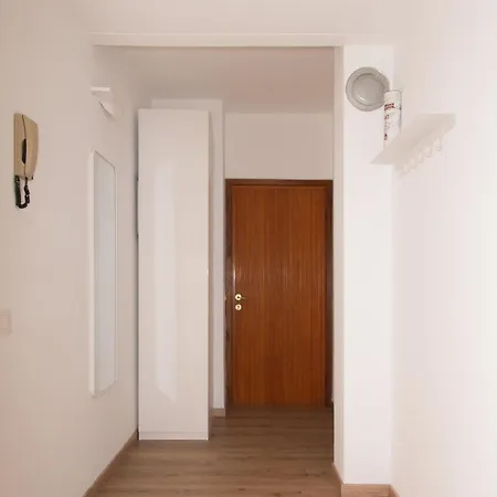 Sertorelli 45 Apartment *